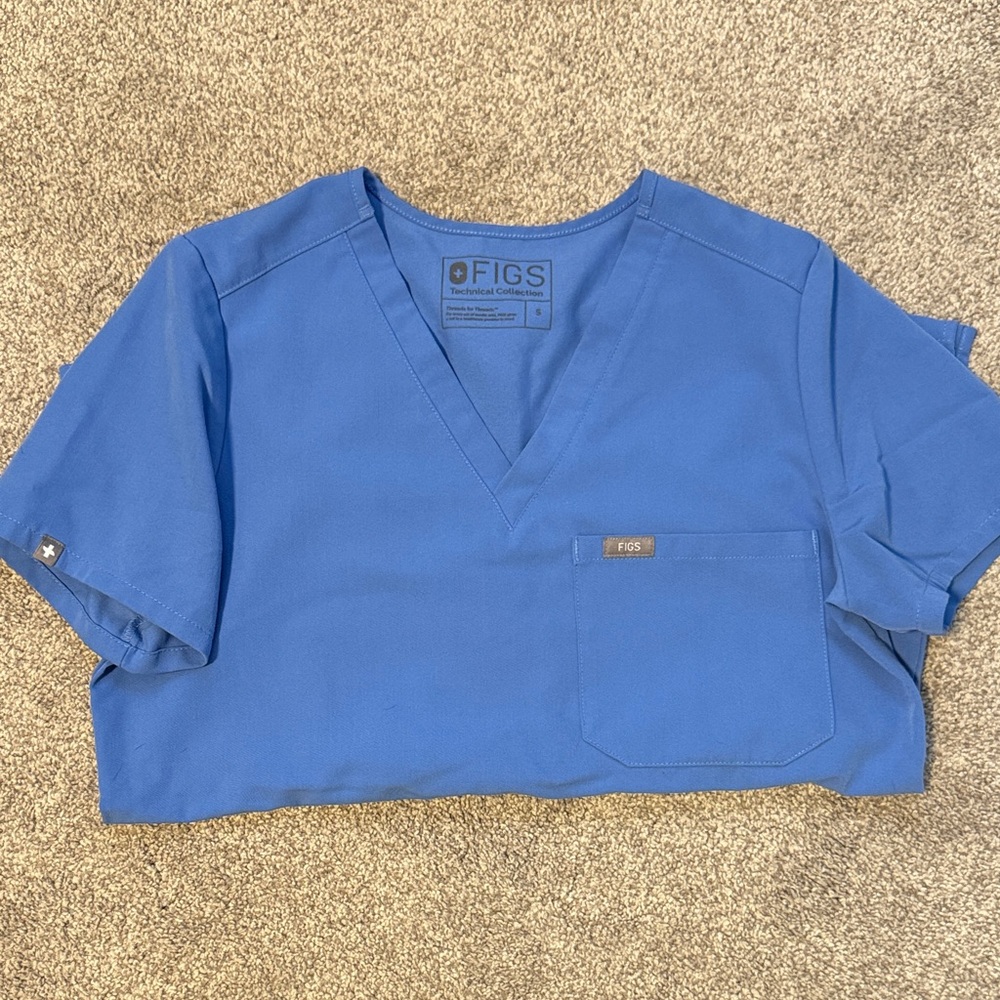 Figs Ceil Blue Catarina Scrub Top